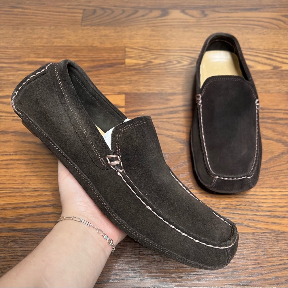 Banana Republic Suede / Leather slip on Loafers in Dark Brown size Men’s 9.5